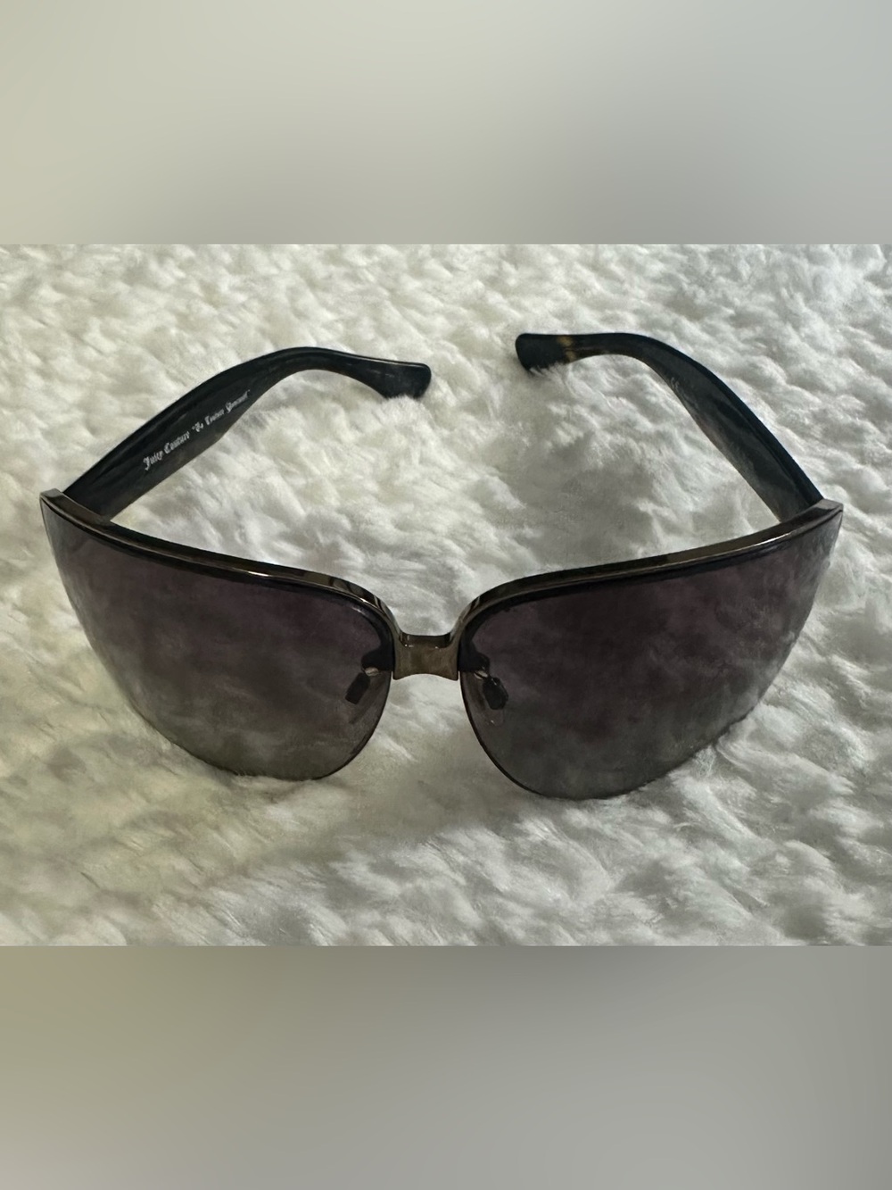 Juicy Couture Women's Black Gradient Lens Sunglasses with Gunmetal Frame